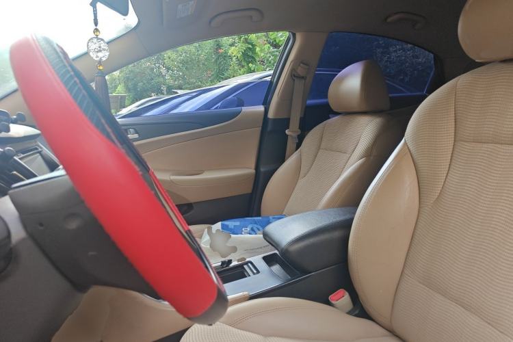 Used Hyundai Sonata 2011 2.0L Automatic Fashion Edition Left Front Seat
