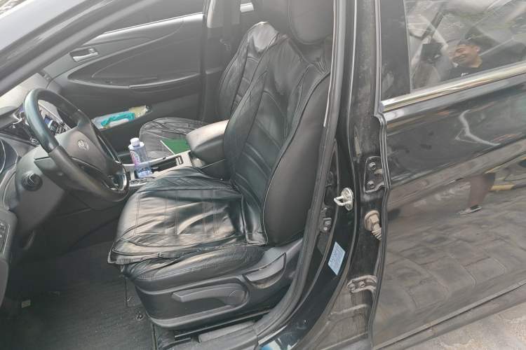 Used Hyundai Sonata 2011 2.0L Automatic Fashion Edition Left Front Seat