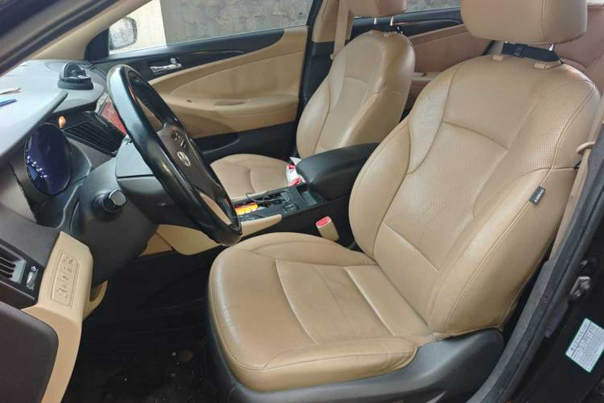 Used Hyundai Sonata 2011 2.0L Automatic Supreme Edition Left Front Seat