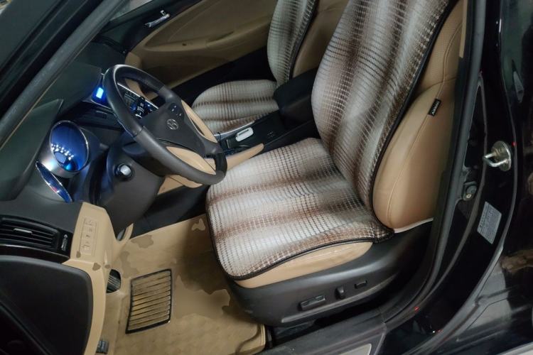 Used Hyundai Sonata 2011 2.0L Automatic Luxury Edition Left Front Seat