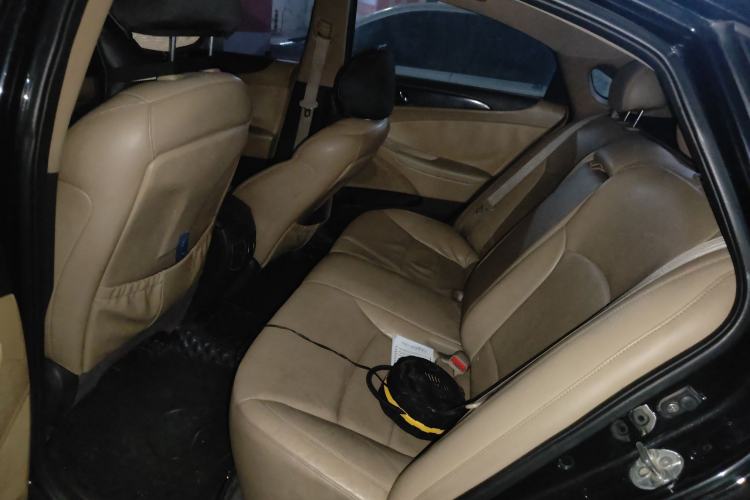 Used Hyundai Sonata 2011 2.0L Automatic Luxury Edition Left Rear Seat