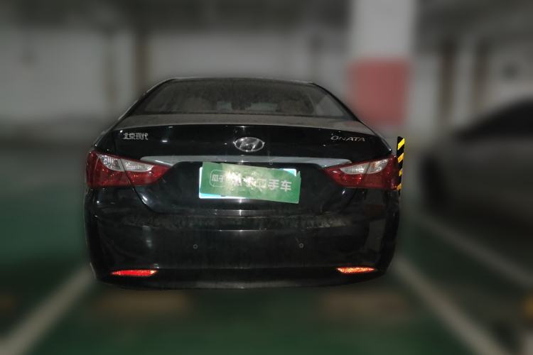 Used Hyundai Sonata 2011 2.0L Automatic Luxury Edition Rear