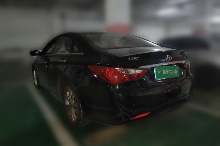 Used Hyundai Sonata 2011 2.0L Automatic Luxury Edition Rear Left 45 Deg
