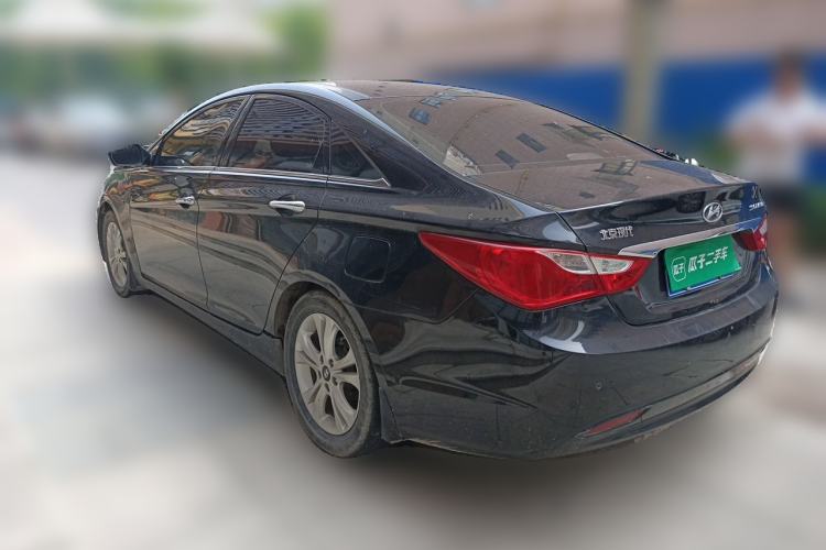 Used Hyundai Sonata 2011 2.0L Automatic Luxury Edition Rear Left 45 Deg