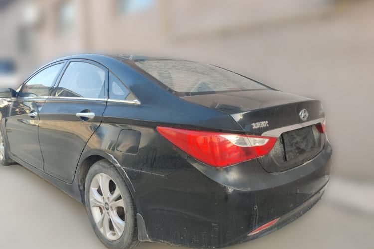 Used Hyundai Sonata 2011 2.0L Automatic Luxury Edition Rear Left 45 Deg