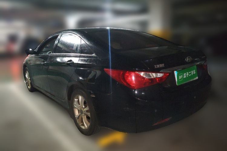 Used Hyundai Sonata 2011 2.0L Automatic Leading Edition Rear Left 45 Deg
