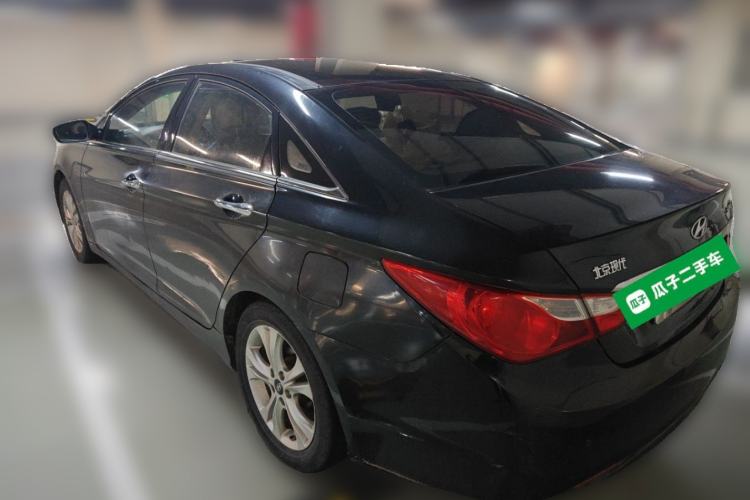 Used Hyundai Sonata 2011 2.0L Automatic Luxury Edition Rear Left 45 Deg