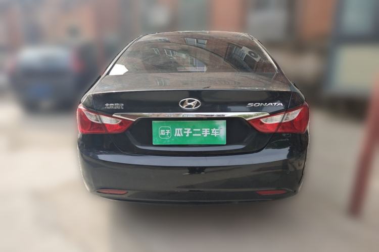 Used Hyundai Sonata 2011 2.0L Automatic Luxury Edition Rear