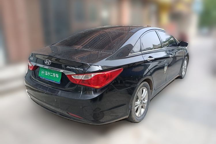 Used Hyundai Sonata 2011 2.0L Automatic Luxury Edition Rear Right 45 Deg