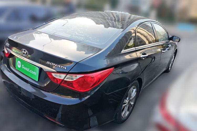 Used Hyundai Sonata 2011 2.0L Automatic Luxury Edition Rear Right 45 Deg