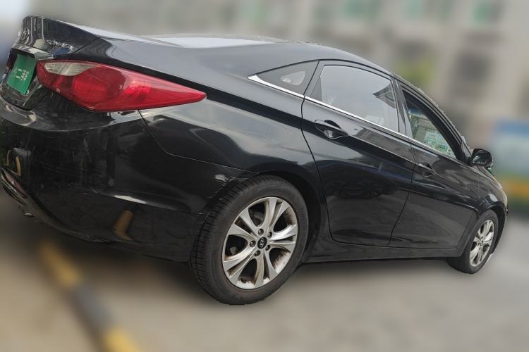 Used Hyundai Sonata 2011 2.0L Automatic Fashion Edition Rear Right 45 Deg