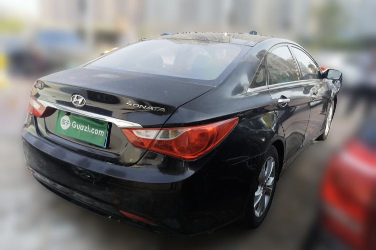 Used Hyundai Sonata 2011 2.0L Automatic Luxury Edition Rear Right 45 Deg