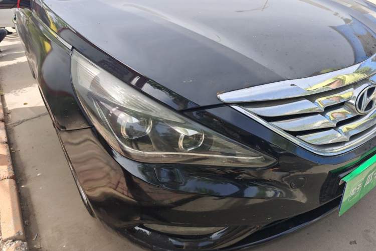 Used Hyundai Sonata 2011 2.4L Automatic Top-Tier Version Right Front Headlight