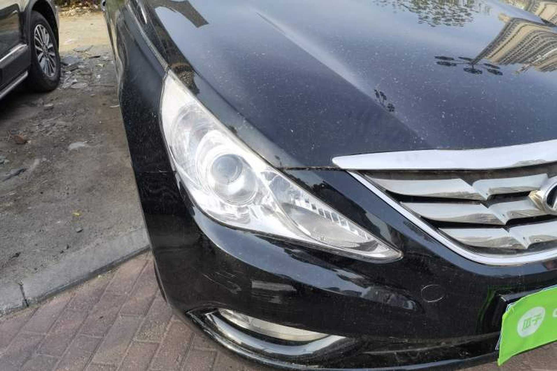 Used Hyundai Sonata 2011 2.0L Automatic Luxury Edition Right Front Headlight