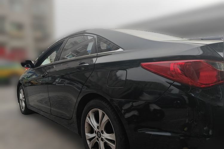 Used Hyundai Sonata 2011 2.0L Automatic Fashion Edition Trunk