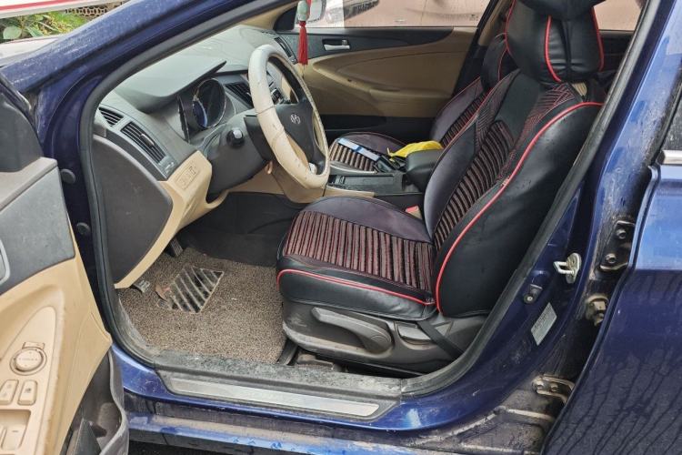 Used Hyundai Sonata 2011 2.0L Automatic Fashion Edition Driver Seat