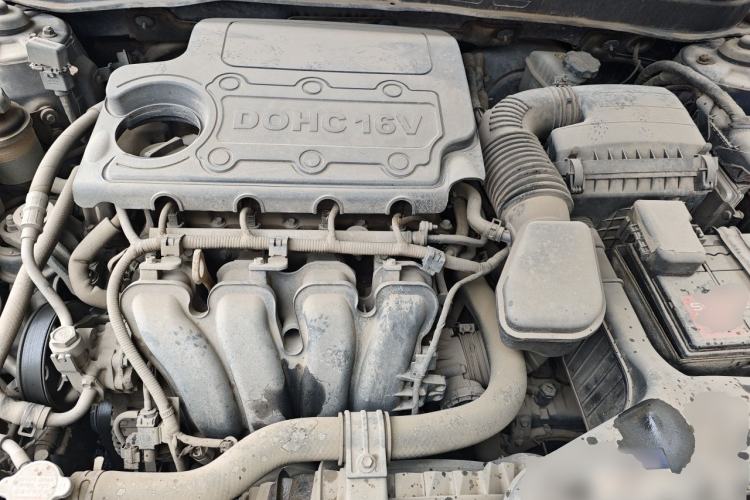Used Hyundai Sonata 2011 2.0L Automatic Fashion Edition Engine Bay