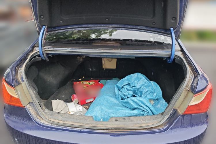 Used Hyundai Sonata 2011 2.0L Automatic Fashion Edition Trunk