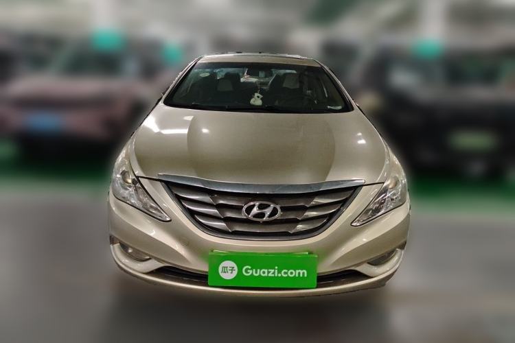 Used Hyundai Sonata 2011 2.0L Automatic Leading Edition Front