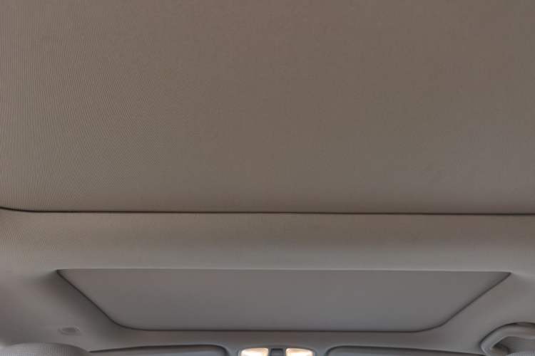 Used Hyundai Sonata 2011 2.4L Automatic Top-Tier Version Headliner