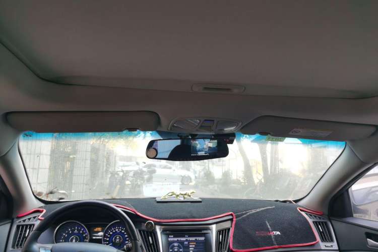 Used Hyundai Sonata 2011 2.0L Automatic Leading Edition Headliner