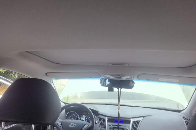 Used Hyundai Sonata 2011 2.0L Automatic Leading Edition Headliner
