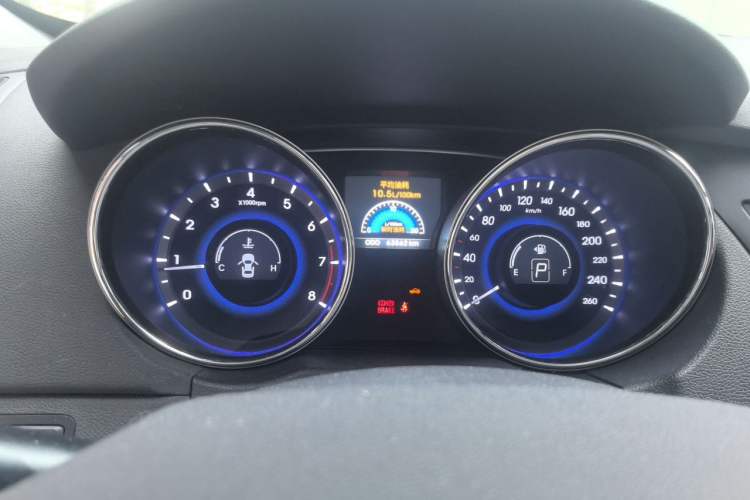 Used Hyundai Sonata 2011 2.0L Automatic Leading Edition Instrument Cluster
