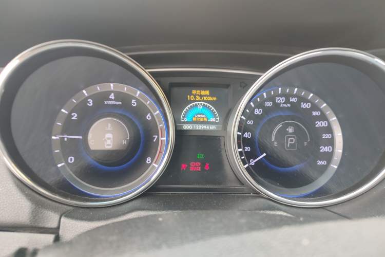 Used Hyundai Sonata 2011 2.0L Automatic Luxury Edition Instrument Cluster