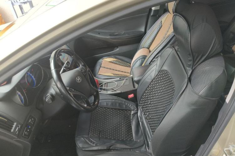 Used Hyundai Sonata 2011 2.0L Automatic Fashion Edition Left Front Seat