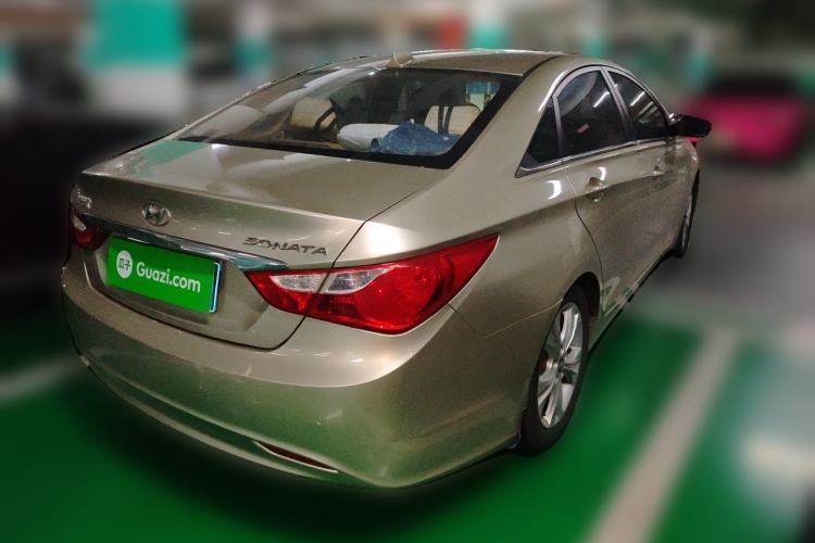 Used Hyundai Sonata 2011 2.0L Automatic Leading Edition Rear Right 45 Deg