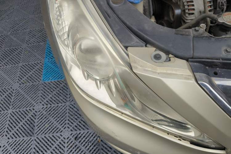 Used Hyundai Sonata 2011 2.0L Automatic Fashion Edition Right Front Headlight