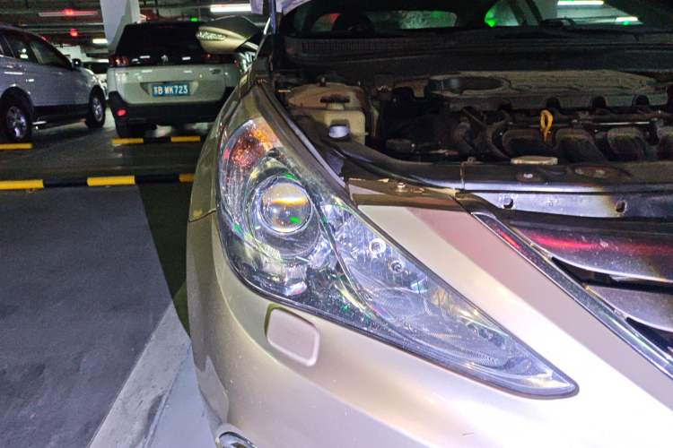 Used Hyundai Sonata 2011 2.4L Automatic Top-Tier Version Right Front Headlight
