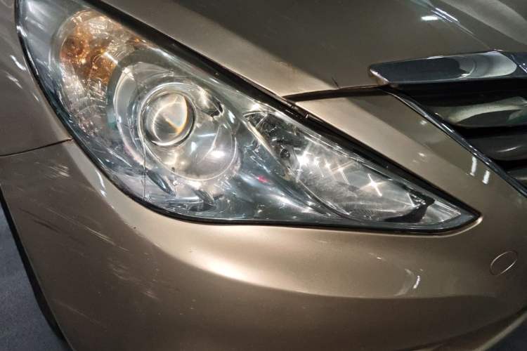 Used Hyundai Sonata 2011 2.0L Automatic Leading Edition Right Front Headlight