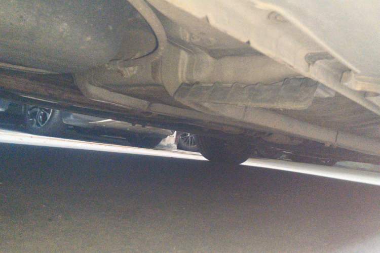 Used Hyundai Sonata 2011 2.0L Automatic Prestige Edition Chassis Rear Right