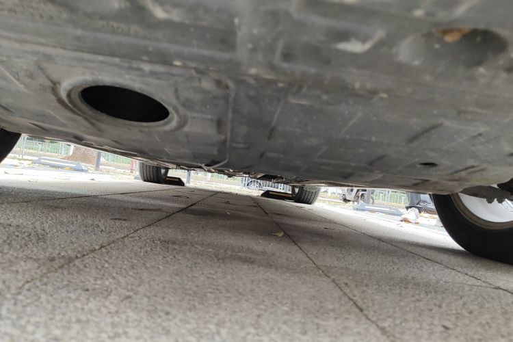 Used Hyundai Sonata 2011 2.0L Automatic Leading Edition Chassis Front