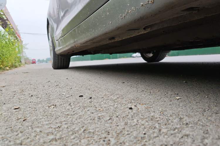 Used Hyundai Sonata 2011 2.0L Automatic Supreme Edition Chassis Front Right