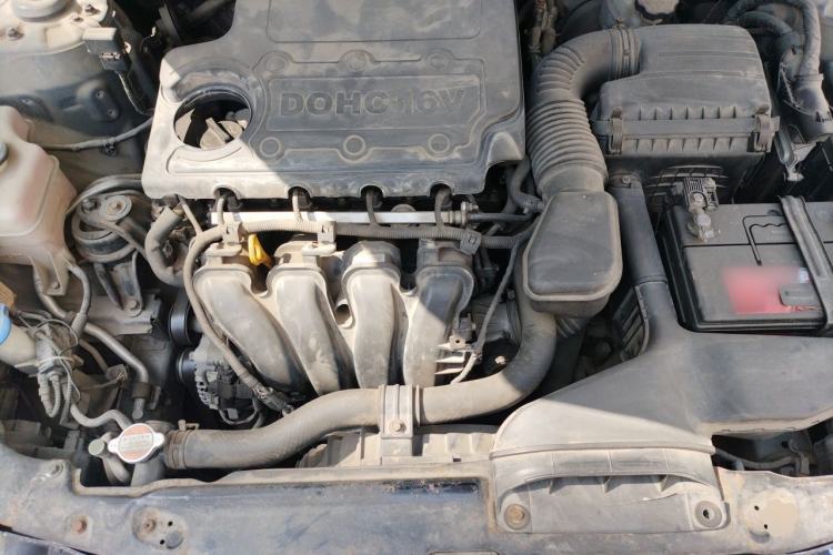 Used Hyundai Sonata 2011 2.0L Automatic Supreme Edition Engine Bay