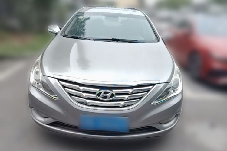 Used Hyundai Sonata 2011 2.0L Automatic Luxury Edition Front