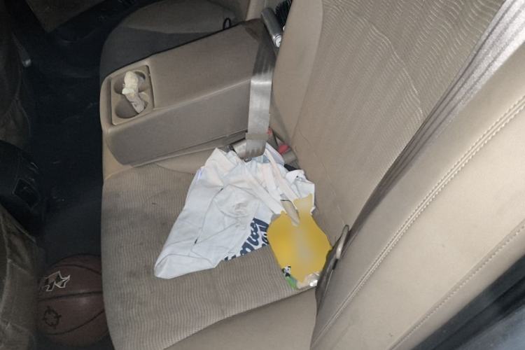 Used Hyundai Sonata 2011 2.0L Automatic Fashion Edition Left Rear Seat