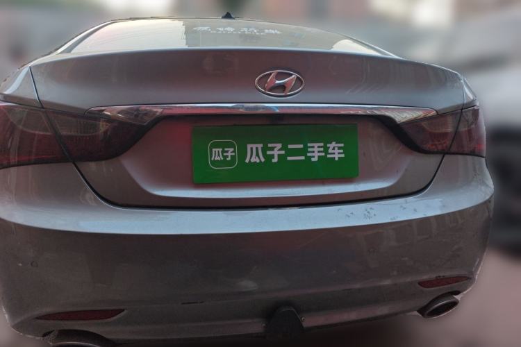 Used Hyundai Sonata 2011 2.4L Automatic Top-Tier Version Rear
