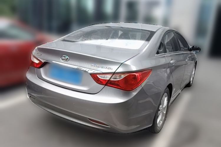 Used Hyundai Sonata 2011 2.0L Automatic Luxury Edition Rear Right 45 Deg