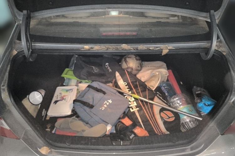 Used Hyundai Sonata 2011 2.0L Automatic Fashion Edition Trunk