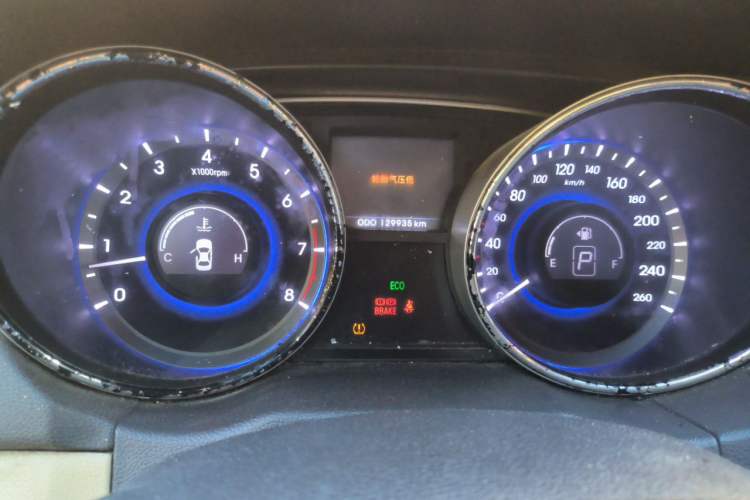 Used Hyundai Sonata 2011 2.0L Automatic Leading Edition Instrument Cluster