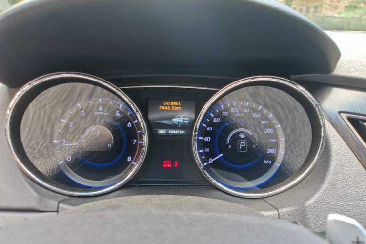 Used Hyundai Sonata 2011 2.4L Automatic Top-Tier Version Instrument Cluster