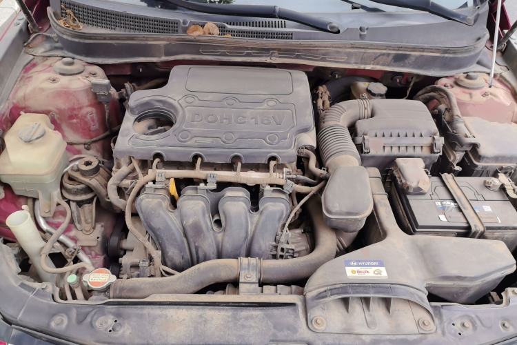 Used Hyundai Sonata 2011 2.0L Automatic Supreme Edition Engine Bay