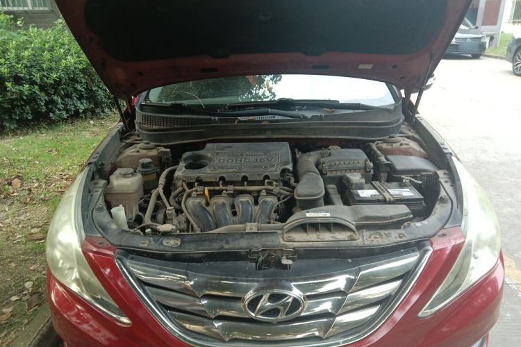 Used Hyundai Sonata 2011 2.0L Automatic Luxury Edition Engine Bay