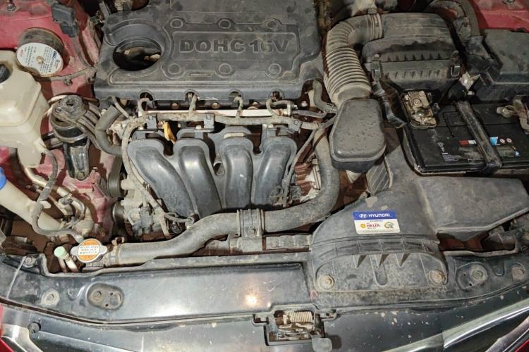 Used Hyundai Sonata 2011 2.0L Automatic Supreme Edition Engine Bay