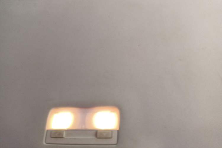 Used Hyundai Sonata 2011 2.0L Automatic Luxury Edition Headliner