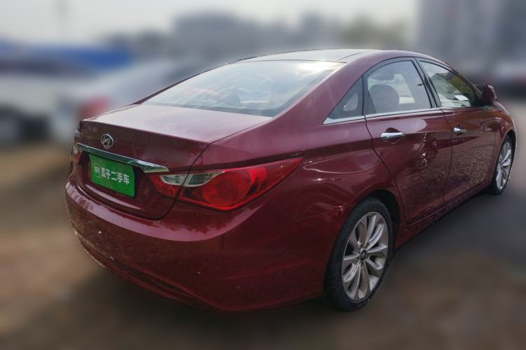 Used Hyundai Sonata 2011 2.0L Automatic Supreme Edition Rear Right 45 Deg