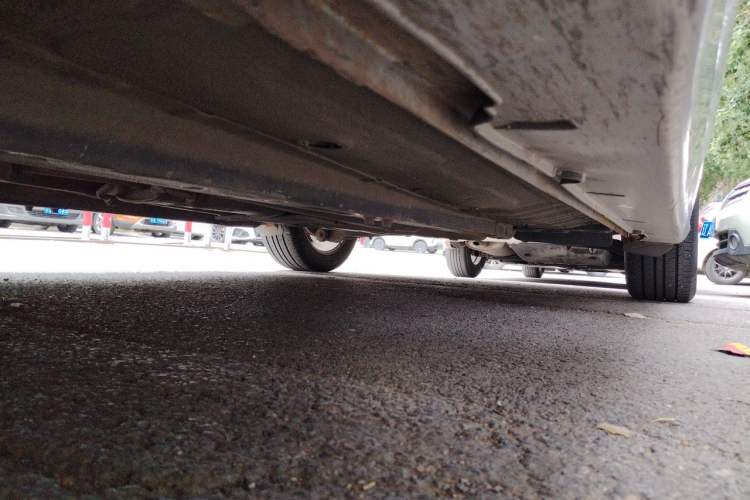Used Hyundai Sonata 2011 2.0L Automatic Leading Edition Chassis Front Left
